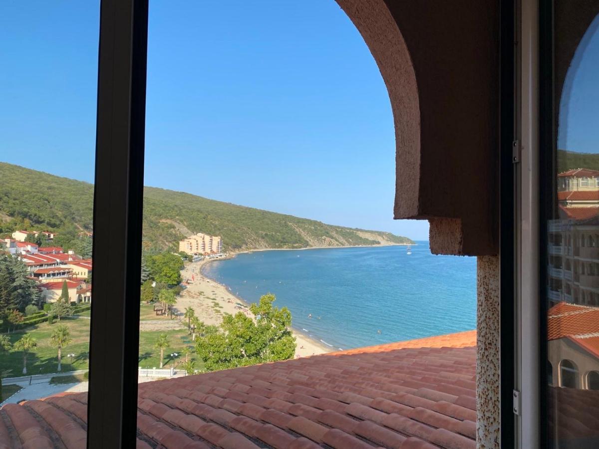 אלניטה Andalusia Apartments מראה חיצוני תמונה