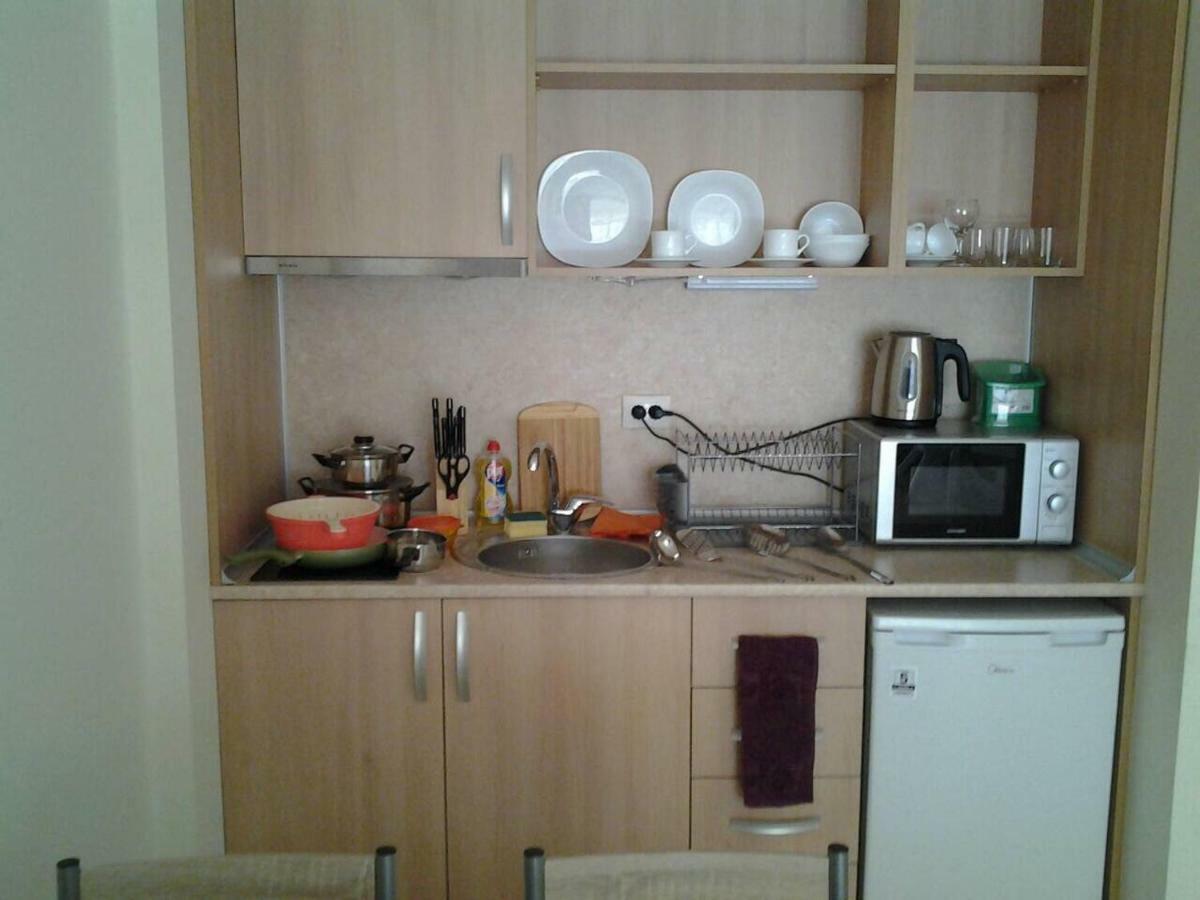 אלניטה Andalusia Apartments מראה חיצוני תמונה